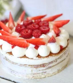 Mille-crepe tiramisu fraise